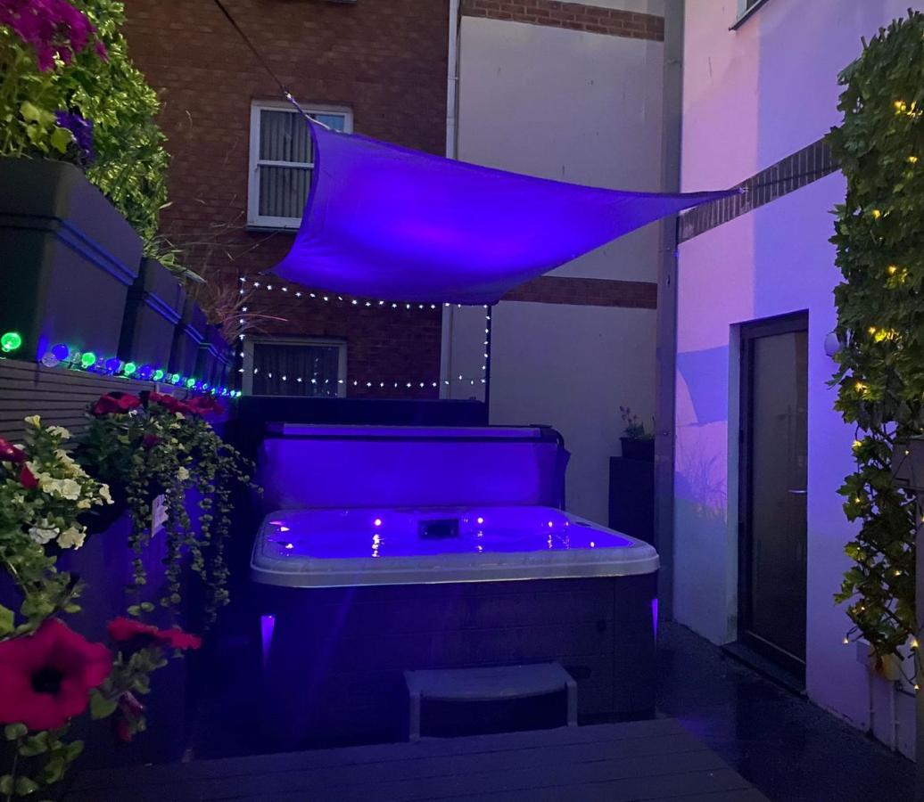 3 The View Apartments Ilfracombe - Hot Tub, Parking, Lift, Ev Exterior foto